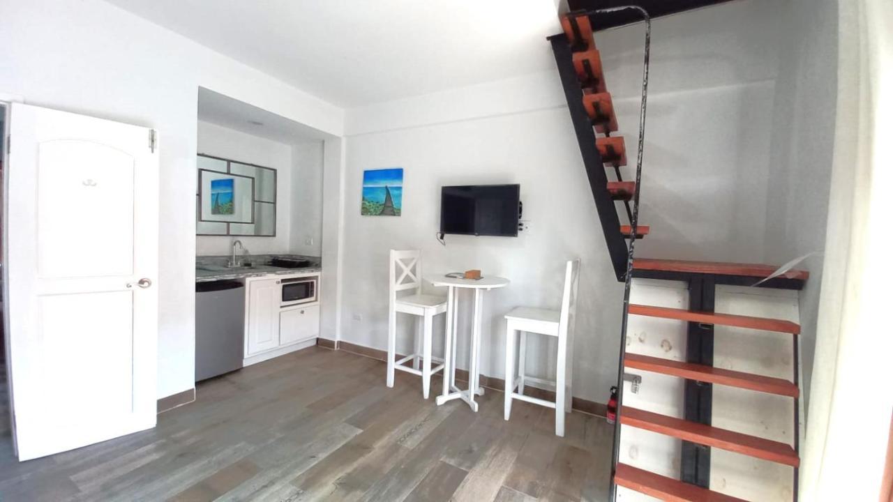 Beach Club Condos At Popeyes Caye Caulker Luaran gambar