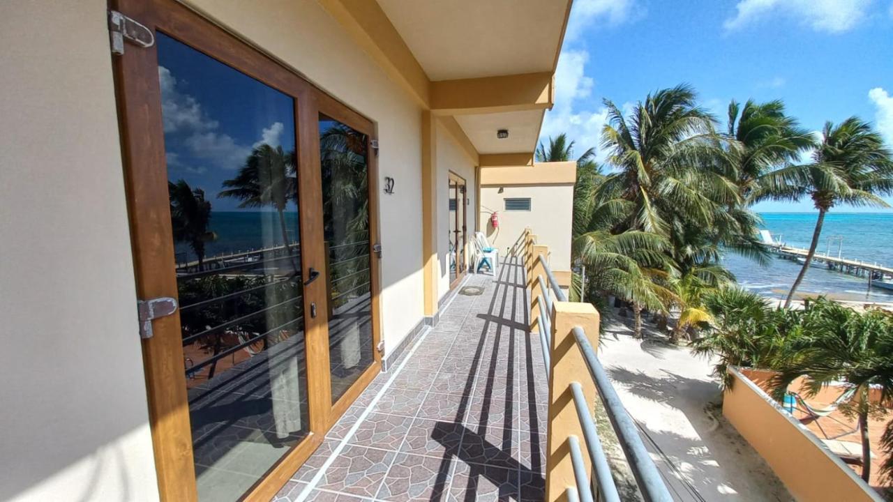 Beach Club Condos At Popeyes Caye Caulker Luaran gambar