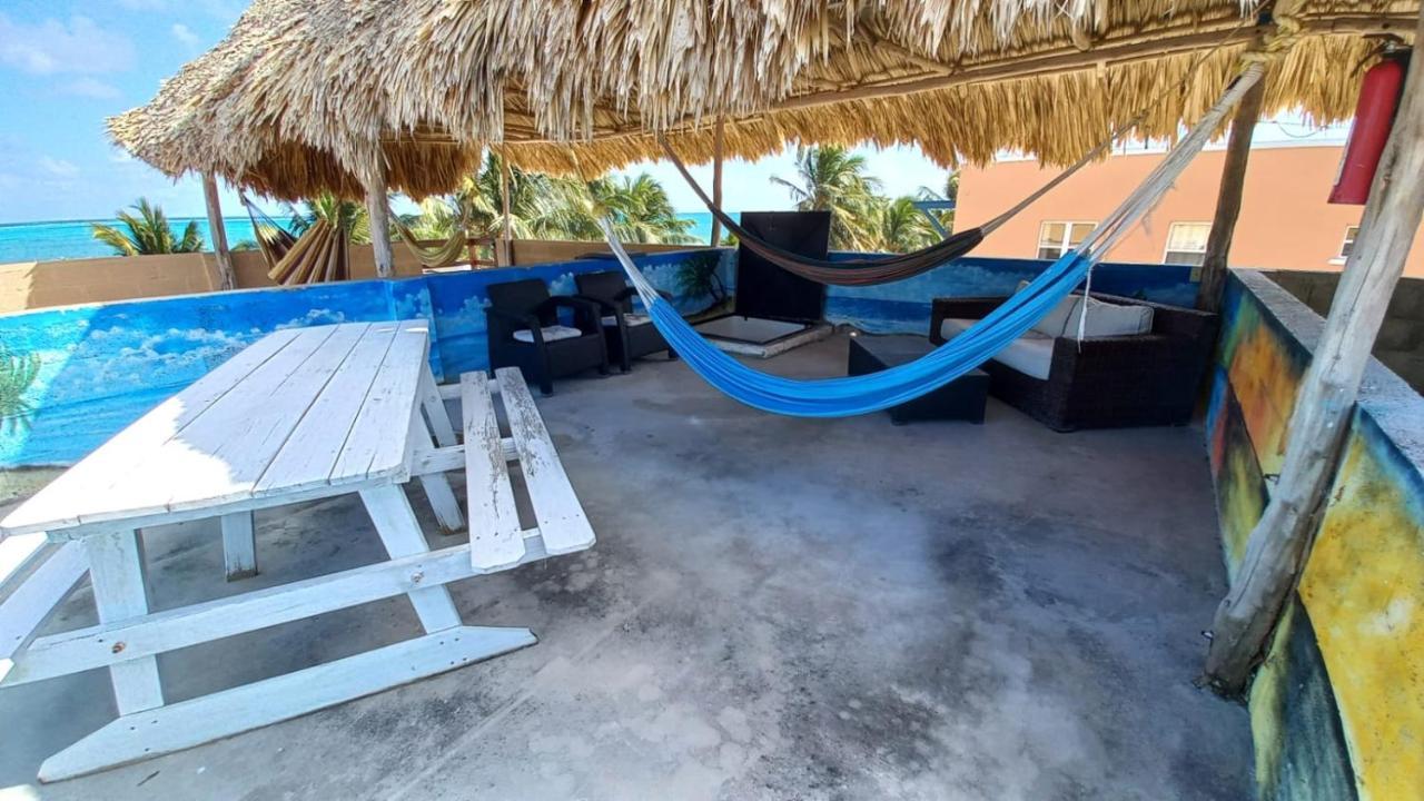 Beach Club Condos At Popeyes Caye Caulker Luaran gambar