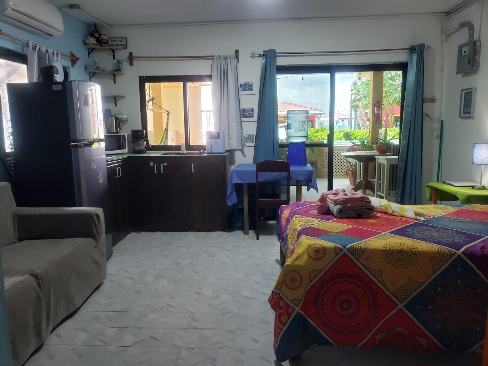 Beach Club Condos At Popeyes Caye Caulker Luaran gambar